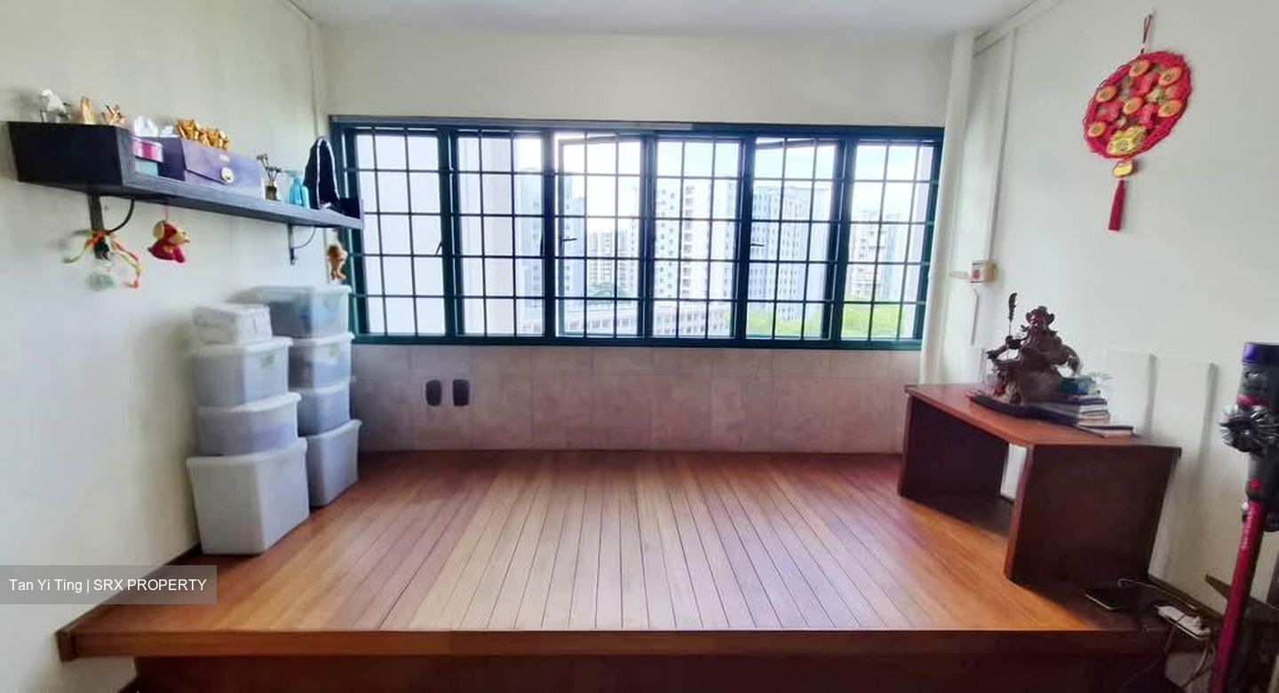 Blk 205C Compassvale Place (Sengkang), HDB 5 Rooms #532056191
